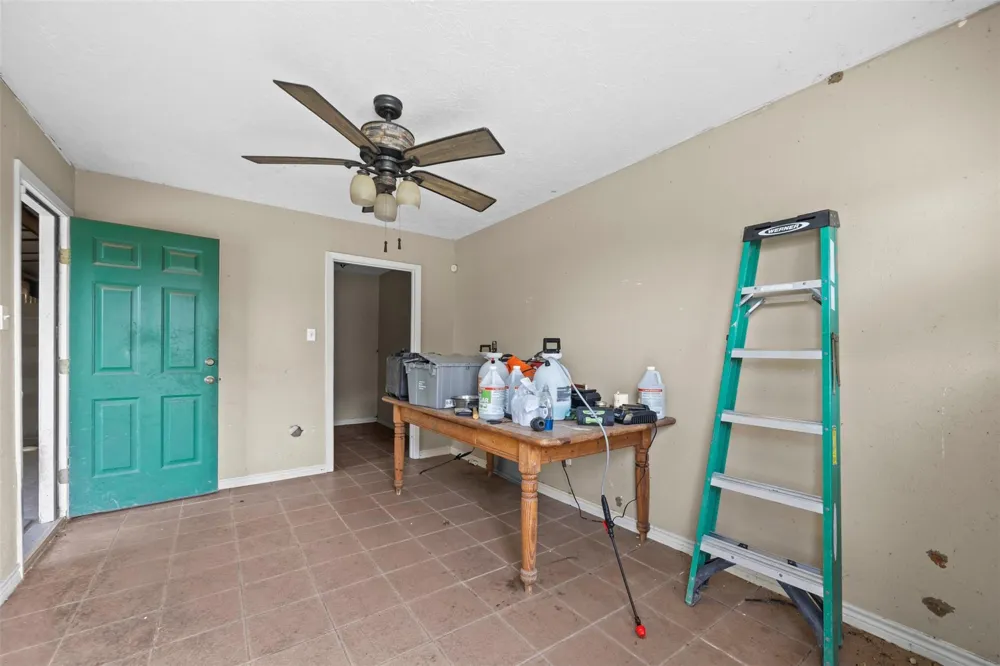 1514 Fm 359 Road Brookshire, TX 77423
