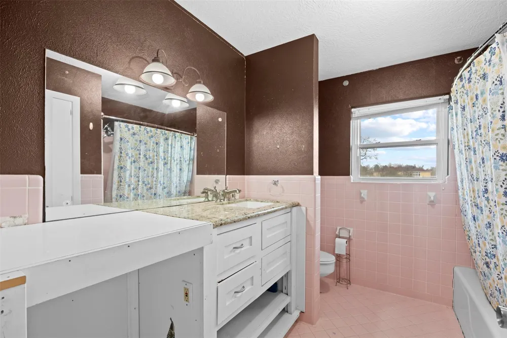 1514 Fm 359 Road Brookshire, TX 77423