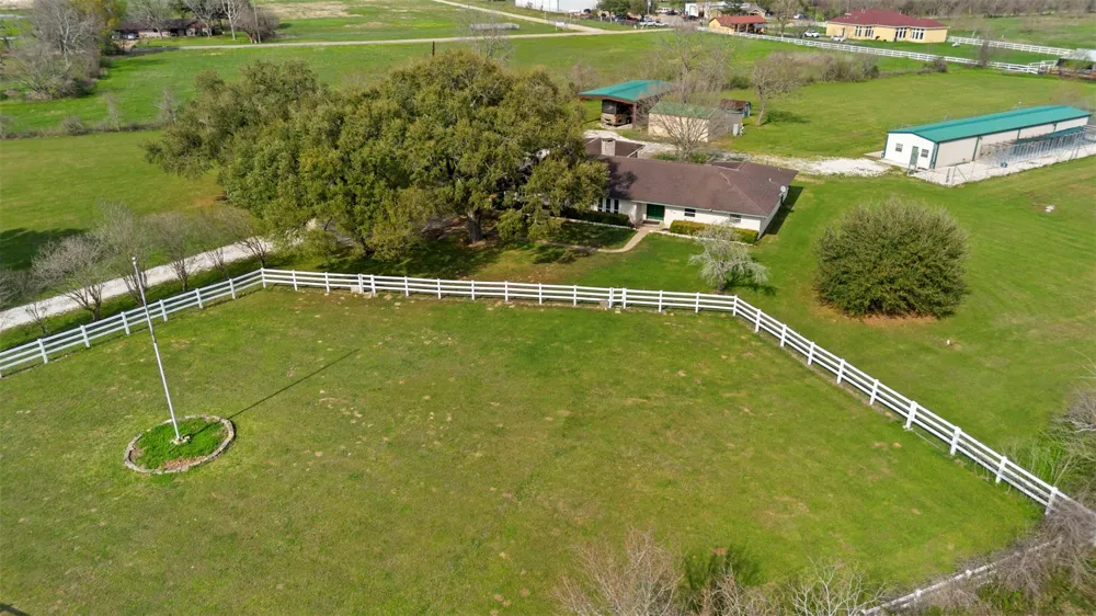 1514 Fm 359 Road Brookshire, TX 77423
