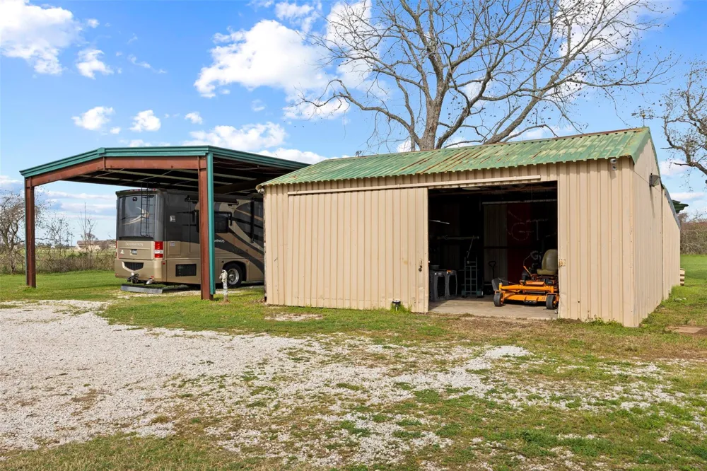 1514 Fm 359 Road Brookshire, TX 77423