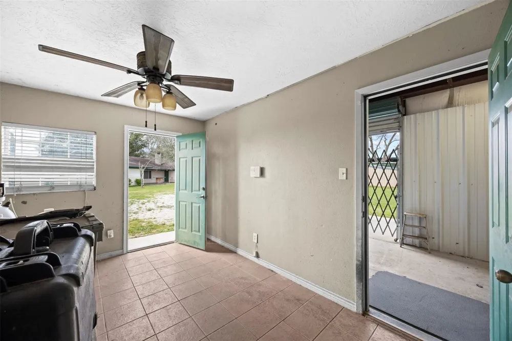 1514 Fm 359 Road Brookshire, TX 77423