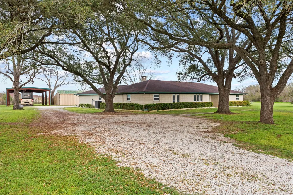 1514 Fm 359 Road Brookshire, TX 77423