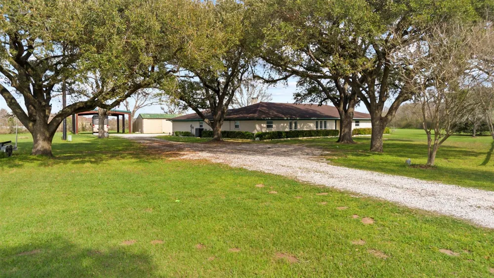 1514 Fm 359 Road Brookshire, TX 77423