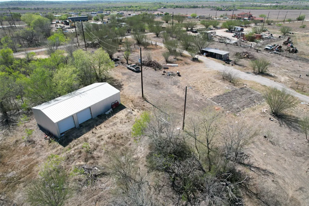 1205 Graef Road #B Kyle, TX 78640
