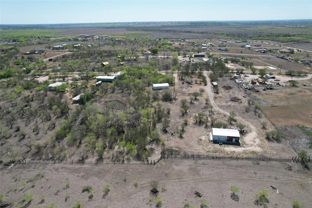 1205 Graef Road #B Kyle, TX 78640