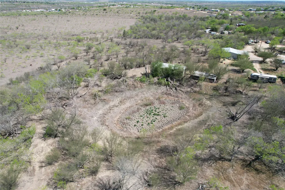 1205 Graef Road #B Kyle, TX 78640