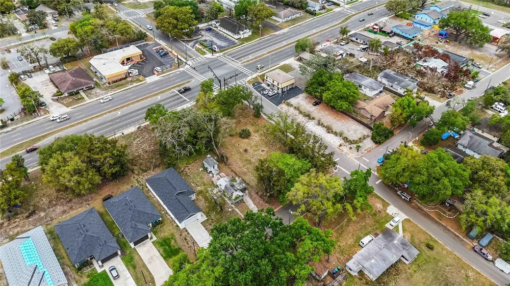 105 KIRKMAN RD Orlando, FL 32811