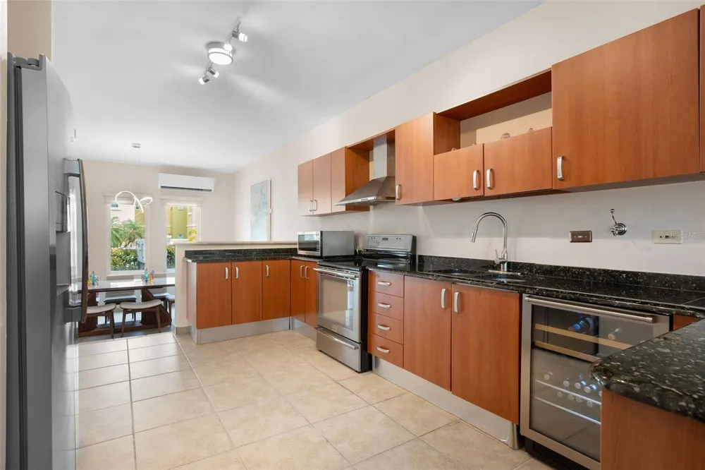 90 CANDELERO DRIVE #78 Humacao, PR 00791