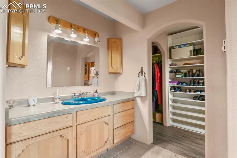 18530 Highway 115 Penrose, CO 81240