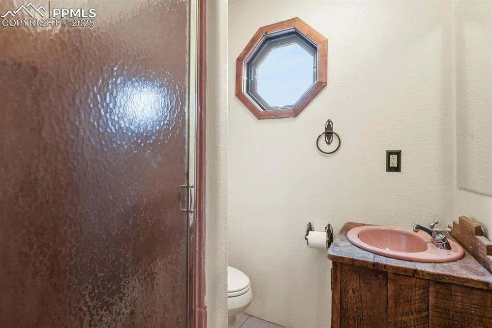 18530 Highway 115 Penrose, CO 81240