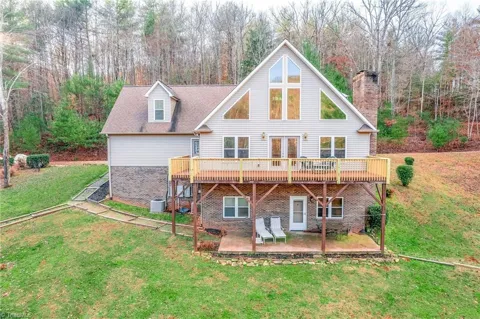 817 Hidden Hollow Lane
