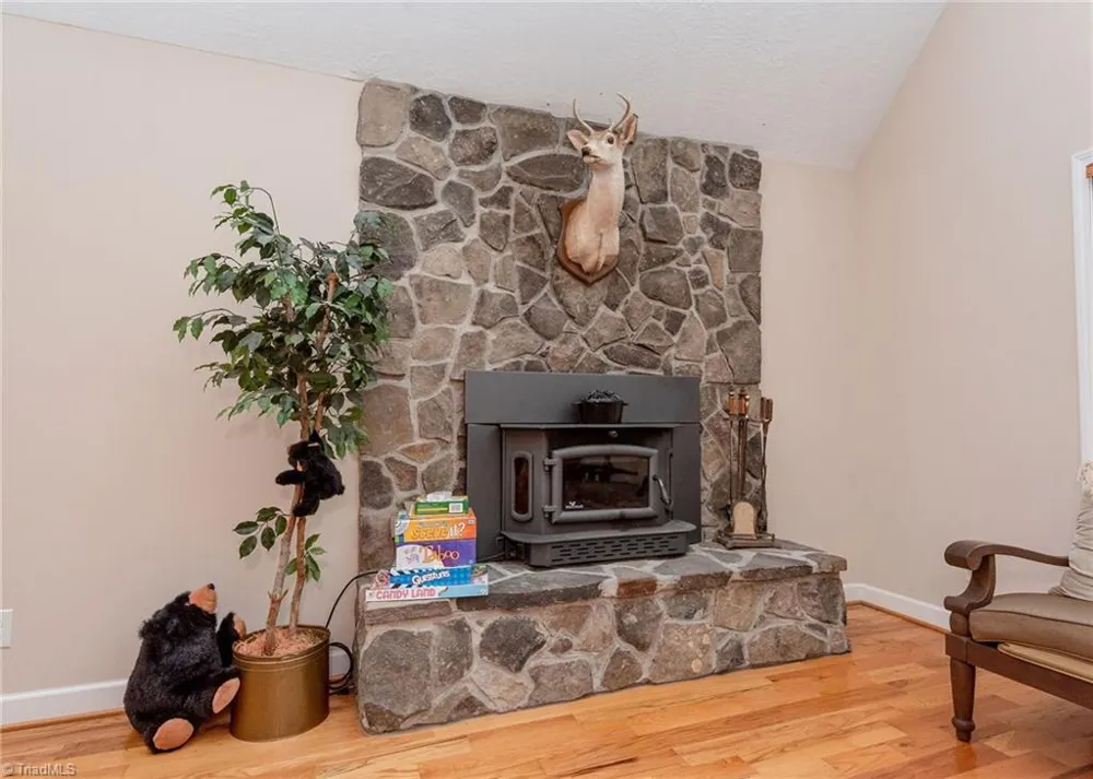 817 Hidden Hollow Lane Moravian Falls, NC 28654