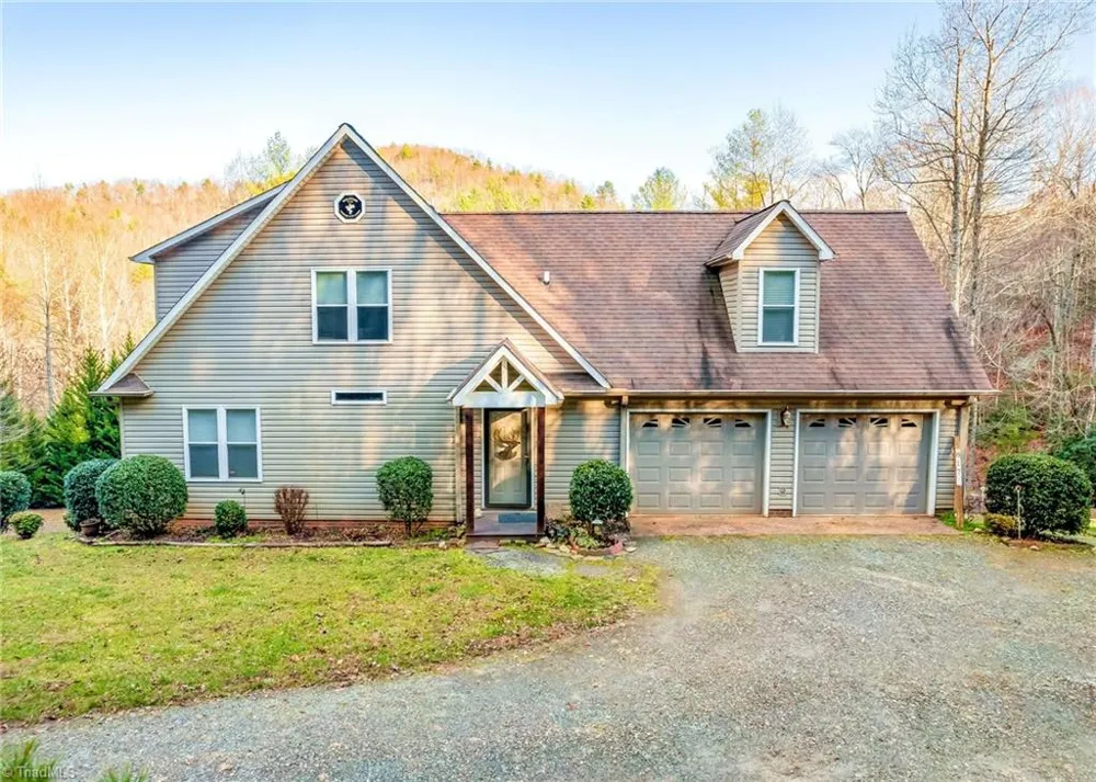 817 Hidden Hollow Lane Moravian Falls, NC 28654