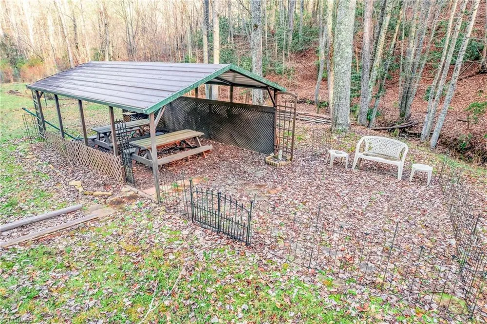 817 Hidden Hollow Lane Moravian Falls, NC 28654