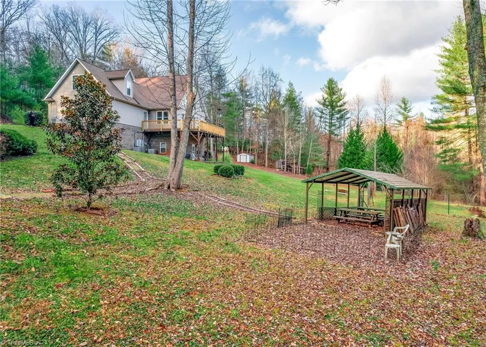 817 Hidden Hollow Lane Moravian Falls, NC 28654