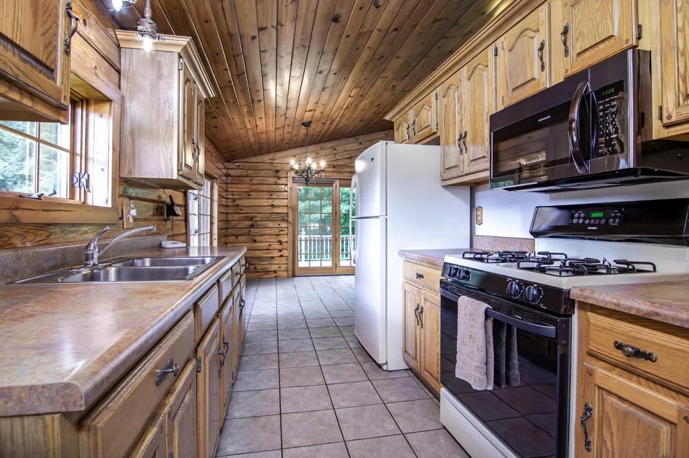 1442 W Tyler Road Hart Township, MI 49420
