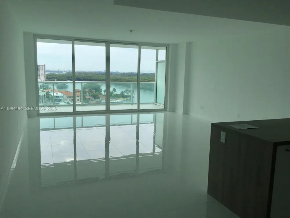400 Sunny Isles Blvd #1105 Sunny Isles Beach, FL 33160