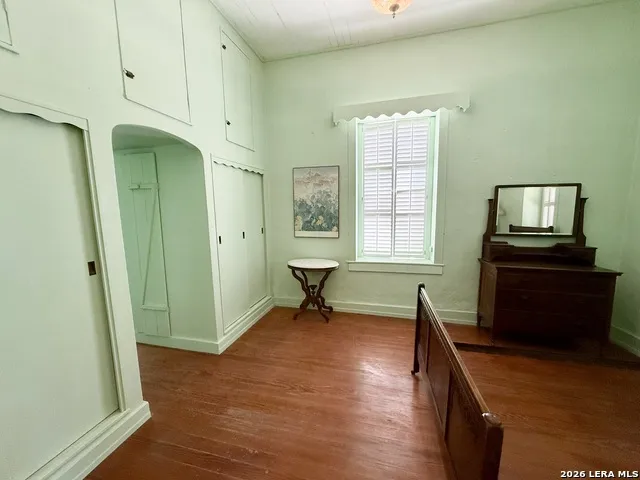 306 E El Paso Brackettville, TX 78832