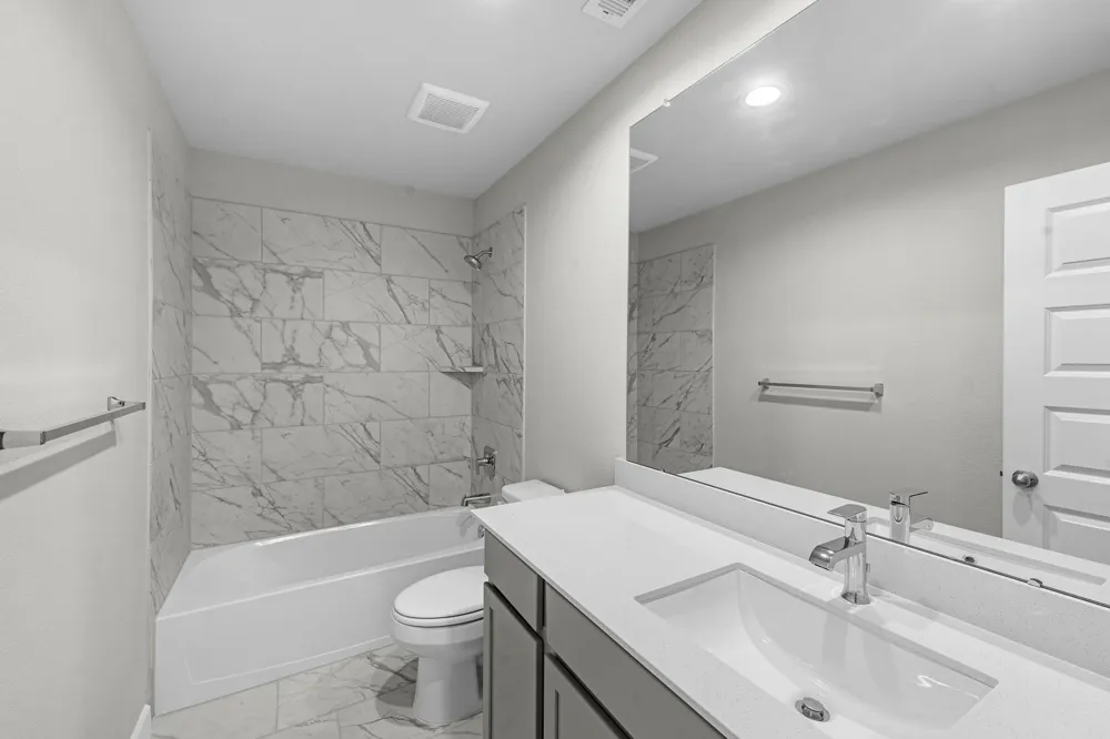 45 Shining Point Drive Waller, TX 77484
