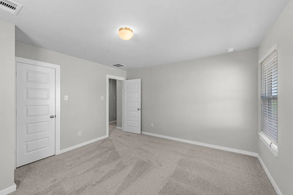 45 Shining Point Drive Waller, TX 77484