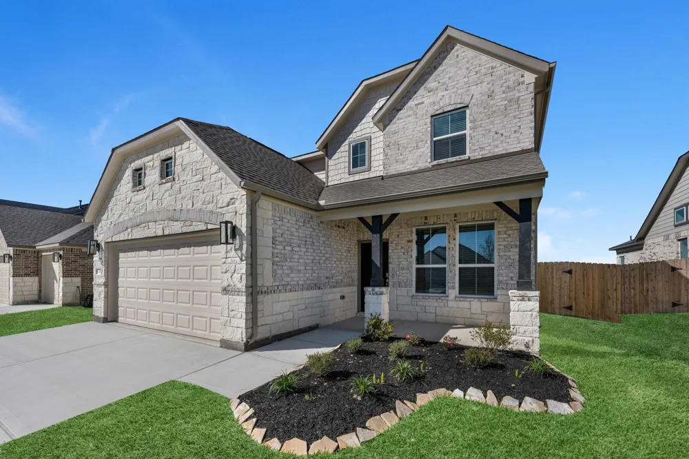 45 Shining Point Drive Waller, TX 77484