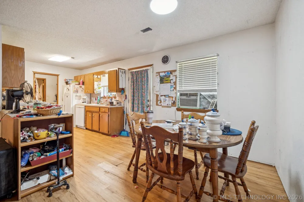 770 NW Seneca Krebs, OK 74501