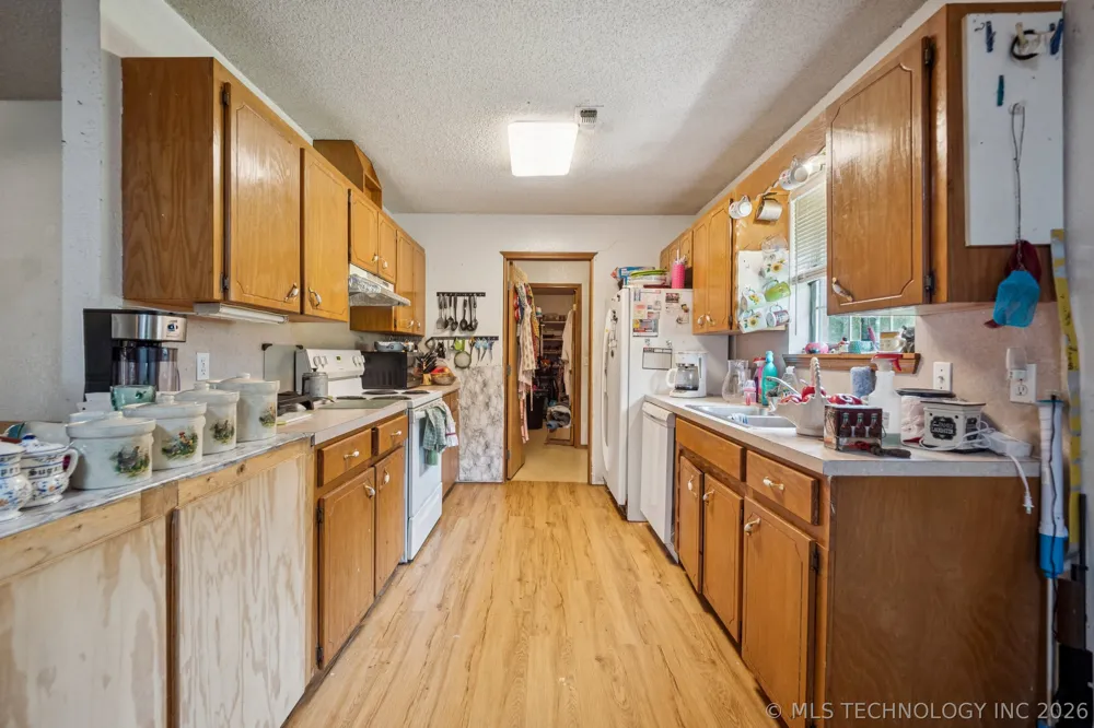 770 NW Seneca Krebs, OK 74501