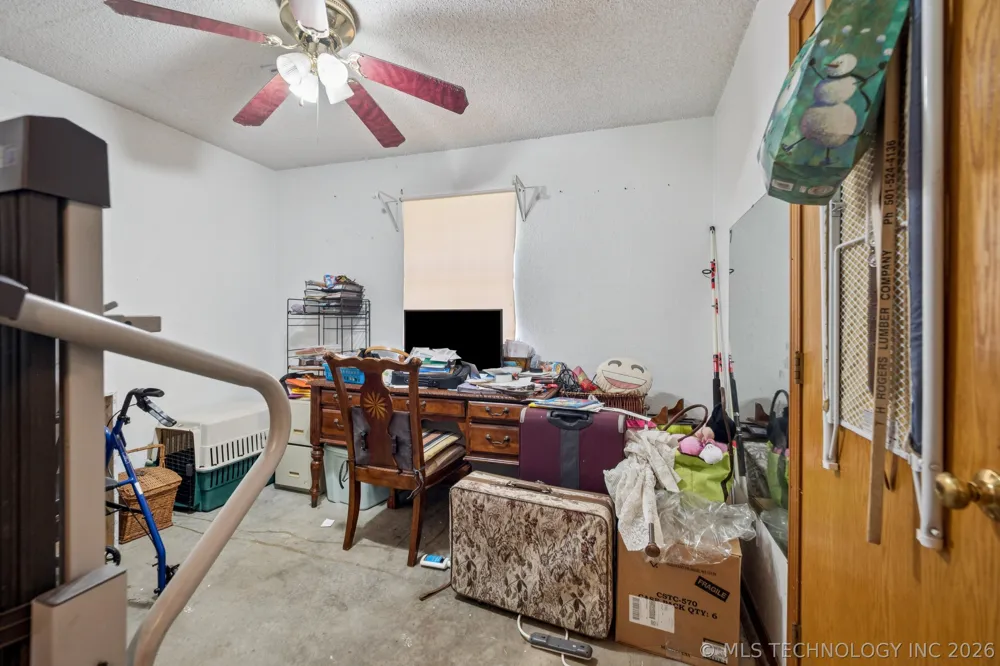 770 NW Seneca Krebs, OK 74501