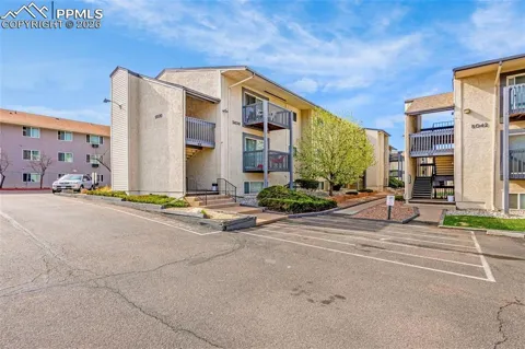 5030 El Camino Drive #1