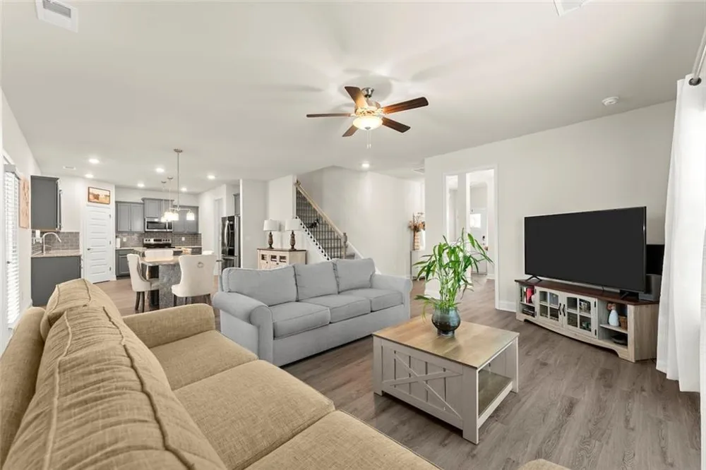 245 Magnolia Villas Dr. Cornelia, GA 30531