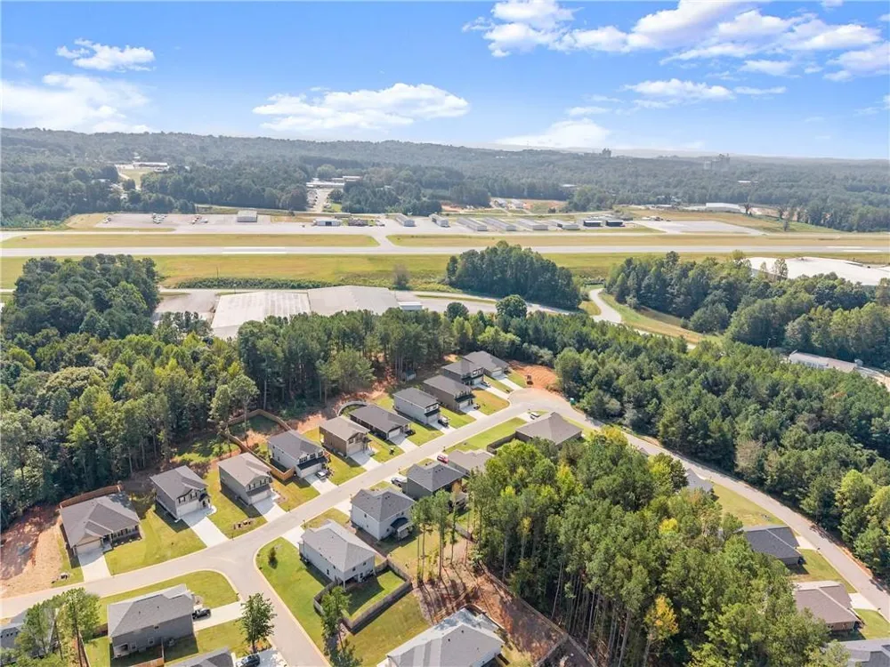 245 Magnolia Villas Dr. Cornelia, GA 30531
