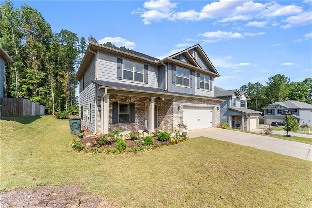 245 Magnolia Villas Dr. Cornelia, GA 30531
