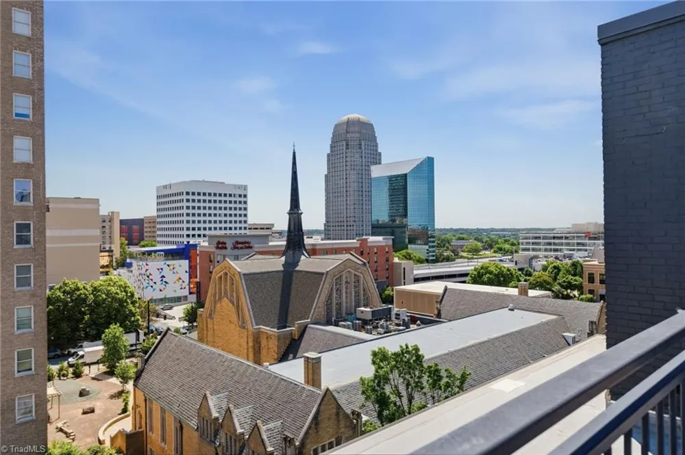 400 W 4th Street #504 Winston-Salem, NC 27101