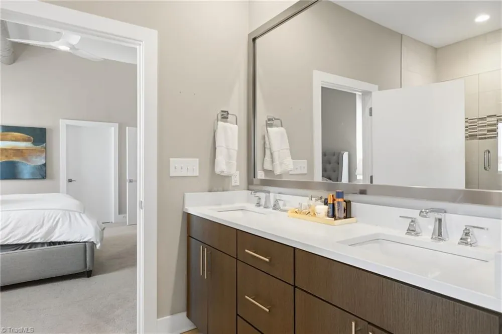 400 W 4th Street #504 Winston-Salem, NC 27101