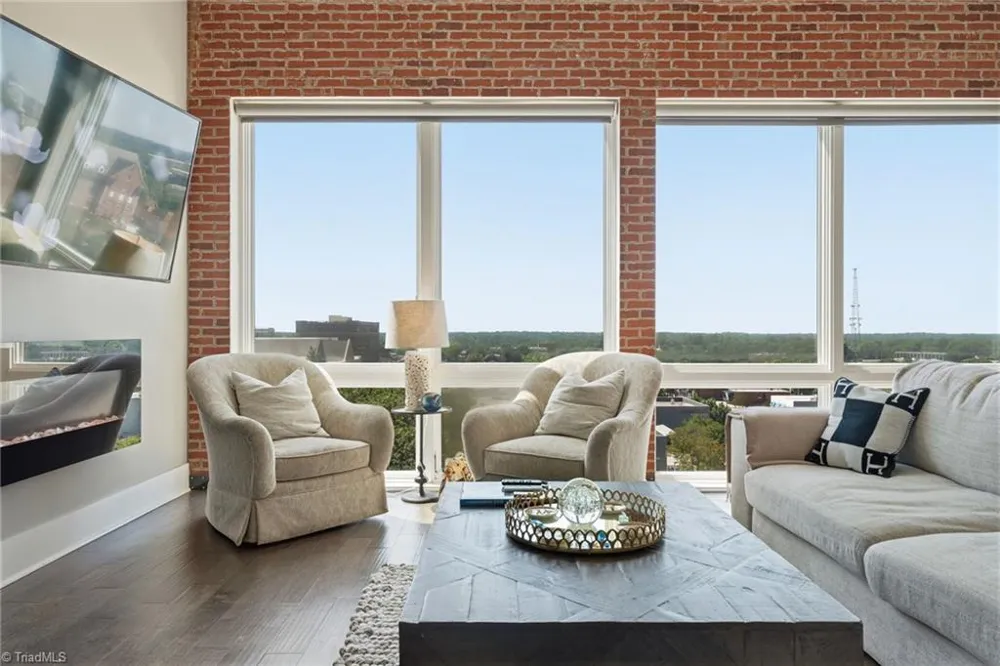 400 W 4th Street #504 Winston-Salem, NC 27101