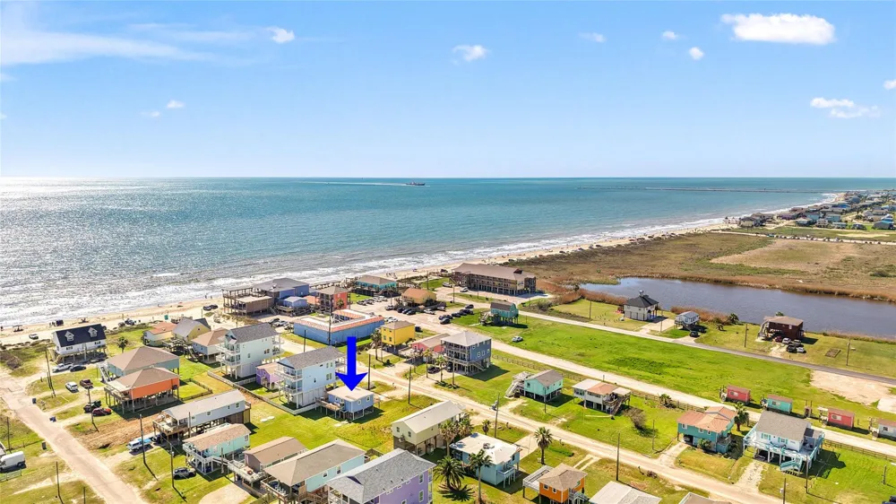 222 Ocean Avenue Surfside Beach, TX 77541