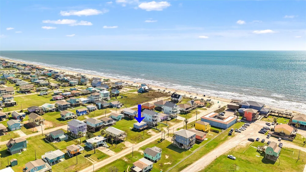 222 Ocean Avenue Surfside Beach, TX 77541
