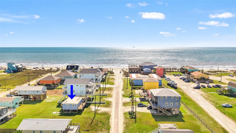 222 Ocean Avenue Surfside Beach, TX 77541
