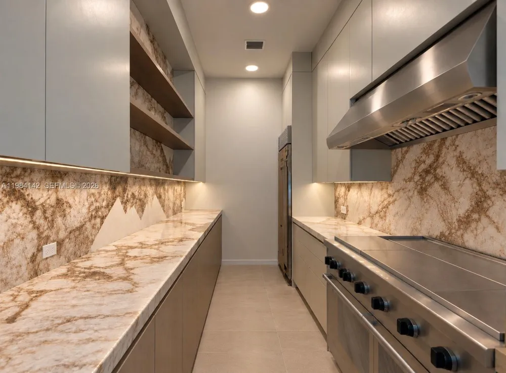6800 SW 106th St Pinecrest, FL 33156