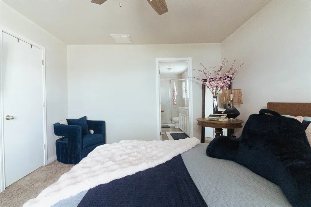 661 Cinnamon Teal Lane Leander, TX 78641