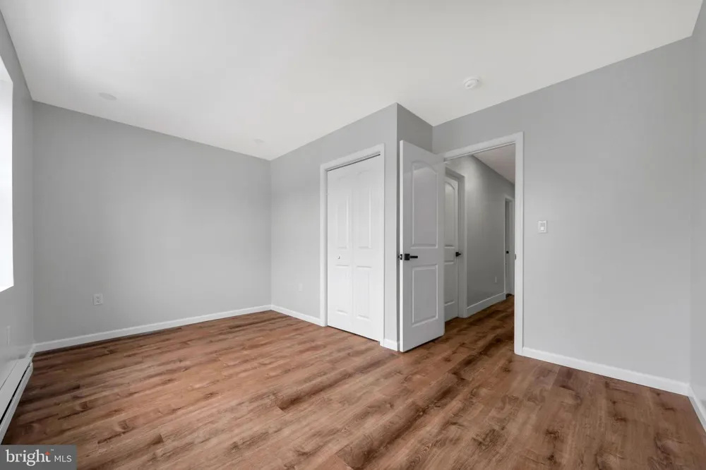 1119 THOMAS STREET Chester, PA 19013