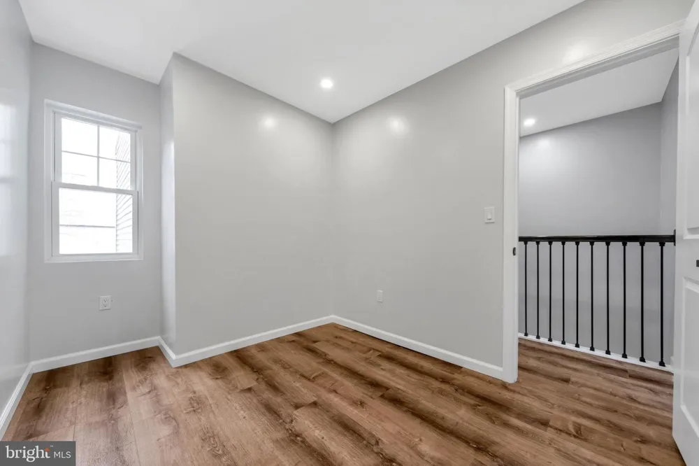 1119 THOMAS STREET Chester, PA 19013