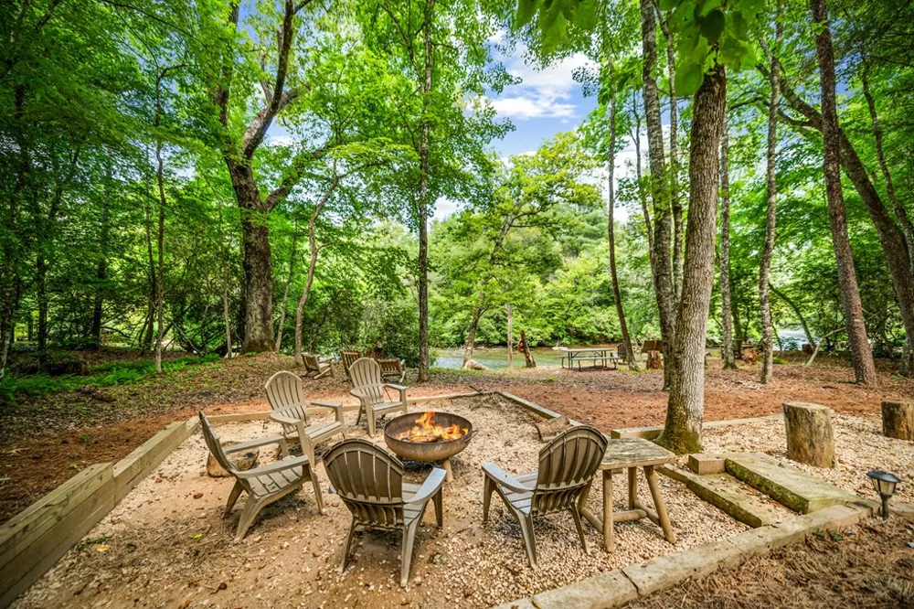 1082 Sunset Road Epworth, GA 30541