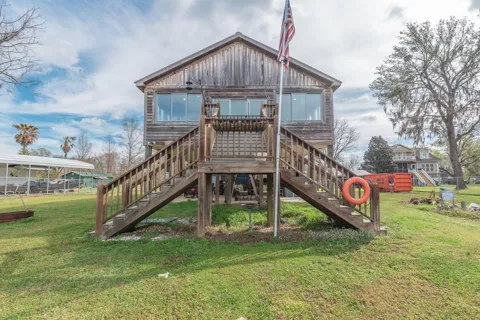 708 Gum Swamp Road