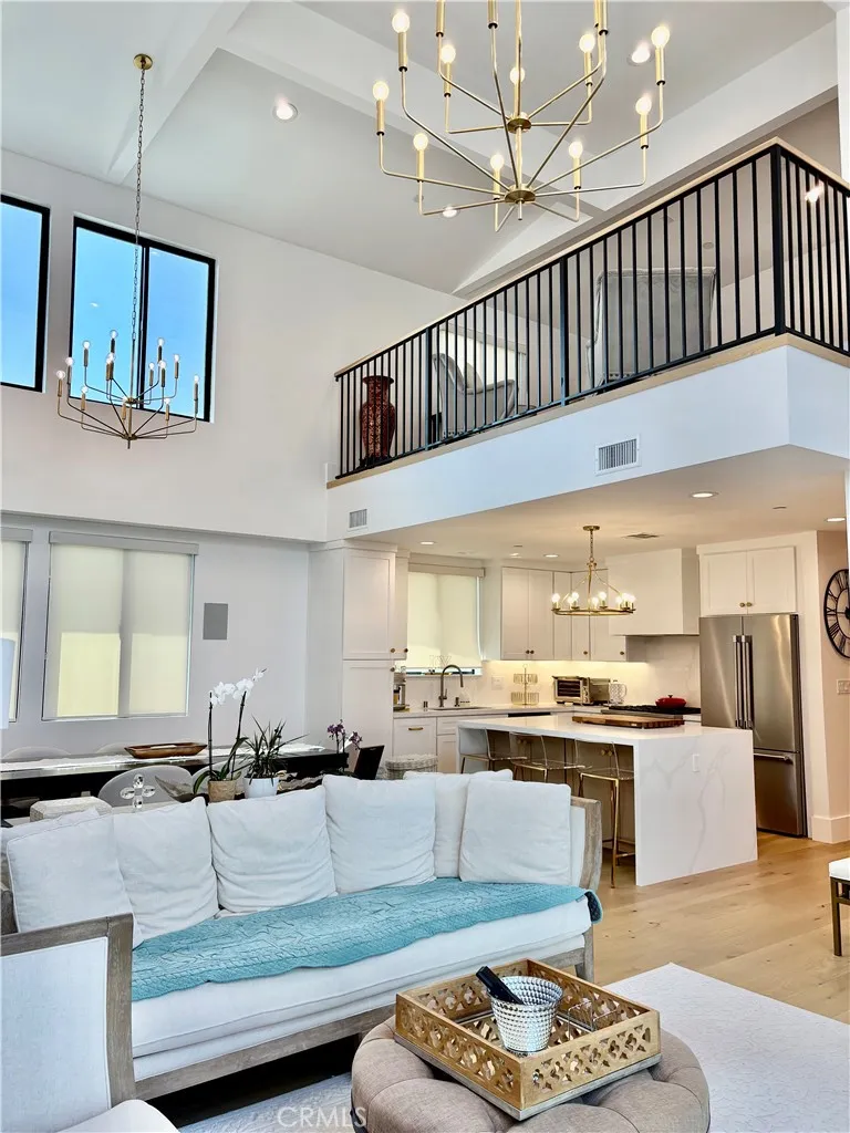 2621 Gates Avenue #B Redondo Beach, CA 90278