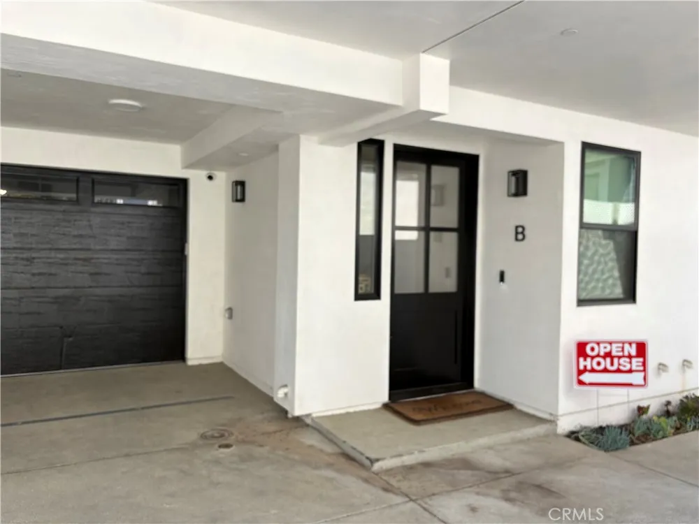 2621 Gates Avenue #B Redondo Beach, CA 90278