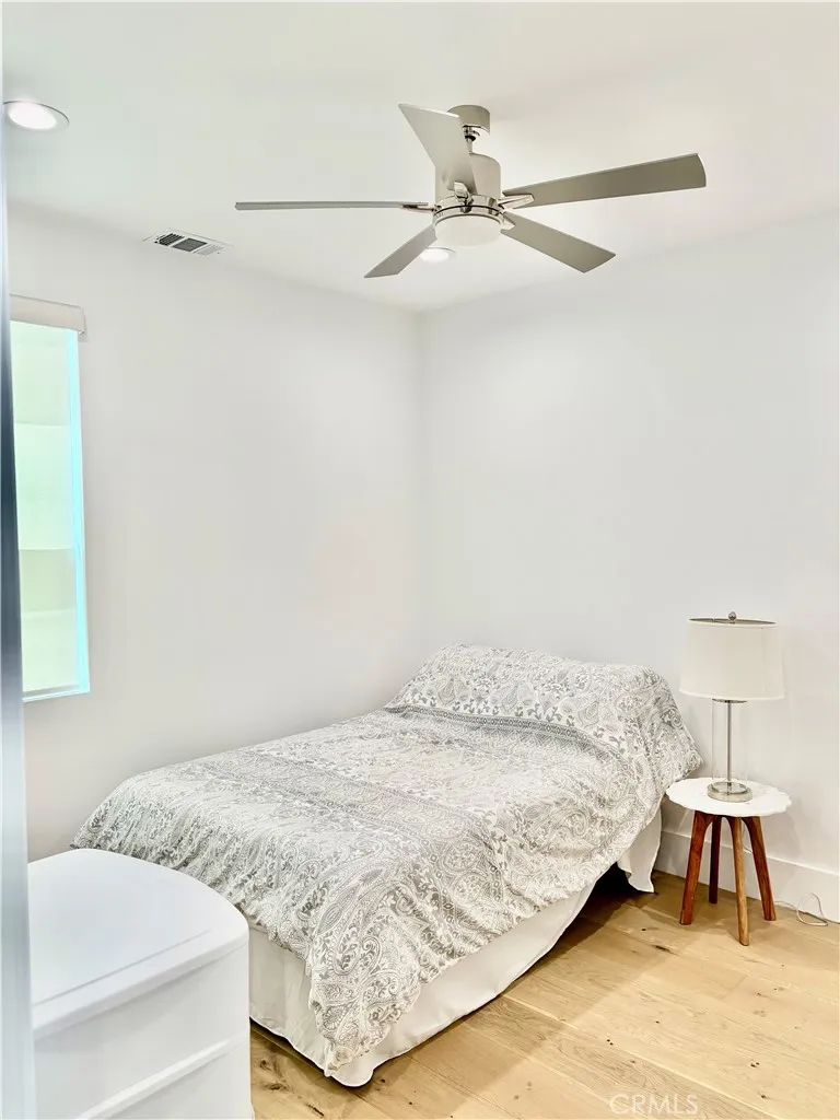 2621 Gates Avenue #B Redondo Beach, CA 90278