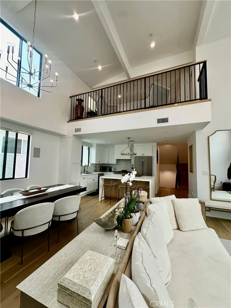 2621 Gates Avenue #B Redondo Beach, CA 90278
