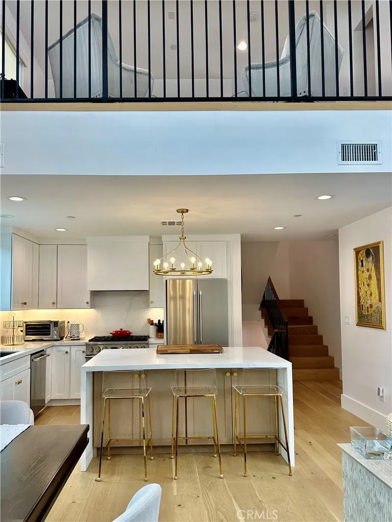 2621 Gates Avenue #B Redondo Beach, CA 90278