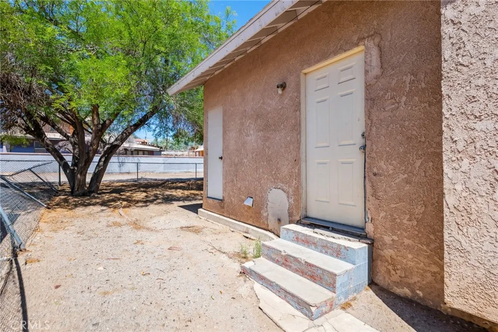 518 A St Needles, CA 92363